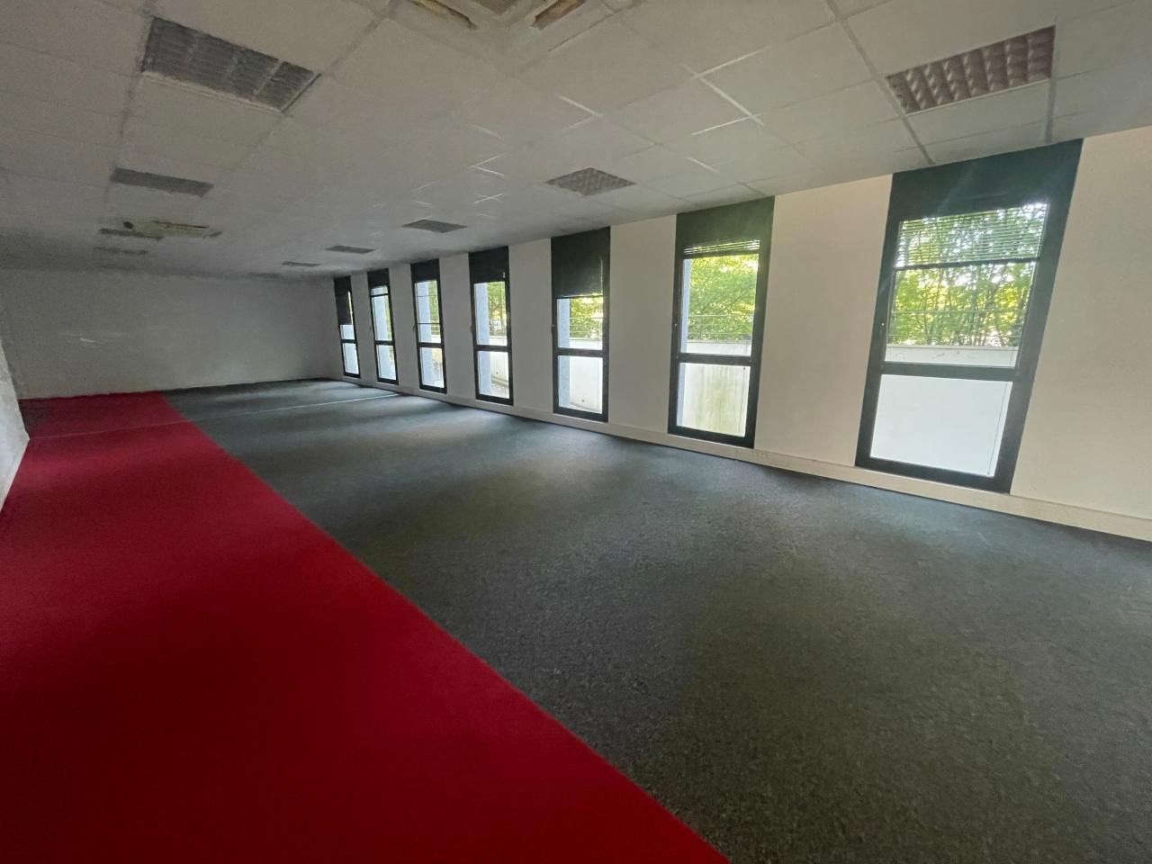 Bureau Rennes 863m² Location bureau Rennes Ille-et-Vilaine OLBUR2311364 5